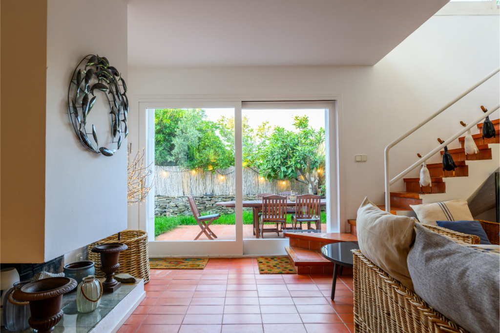 menjador pati exterior