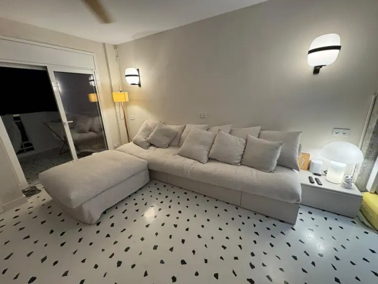 f15b56d3 7030 4db2 8c8e f294e8f4d190.jpeg.jpg